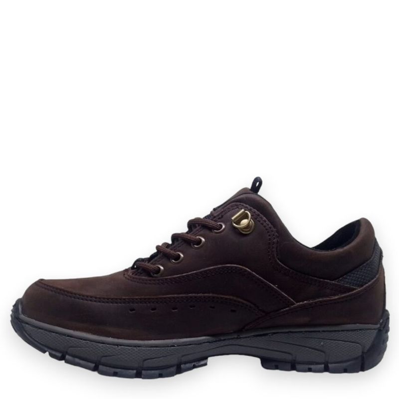 MOC0055-MAR-2.jpg