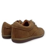 MOC0053-MAR-4.jpg